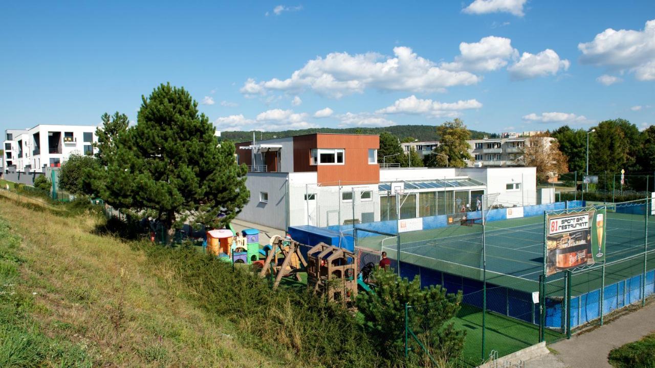Apartman Greenbay Golf Trencin Exterior photo